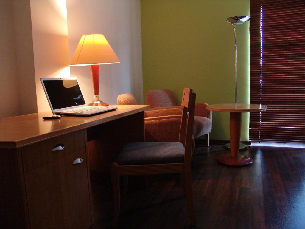 Green Energy Rooms 克拉科夫 客房 照片