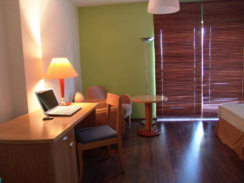 Green Energy Rooms 克拉科夫 外观 照片